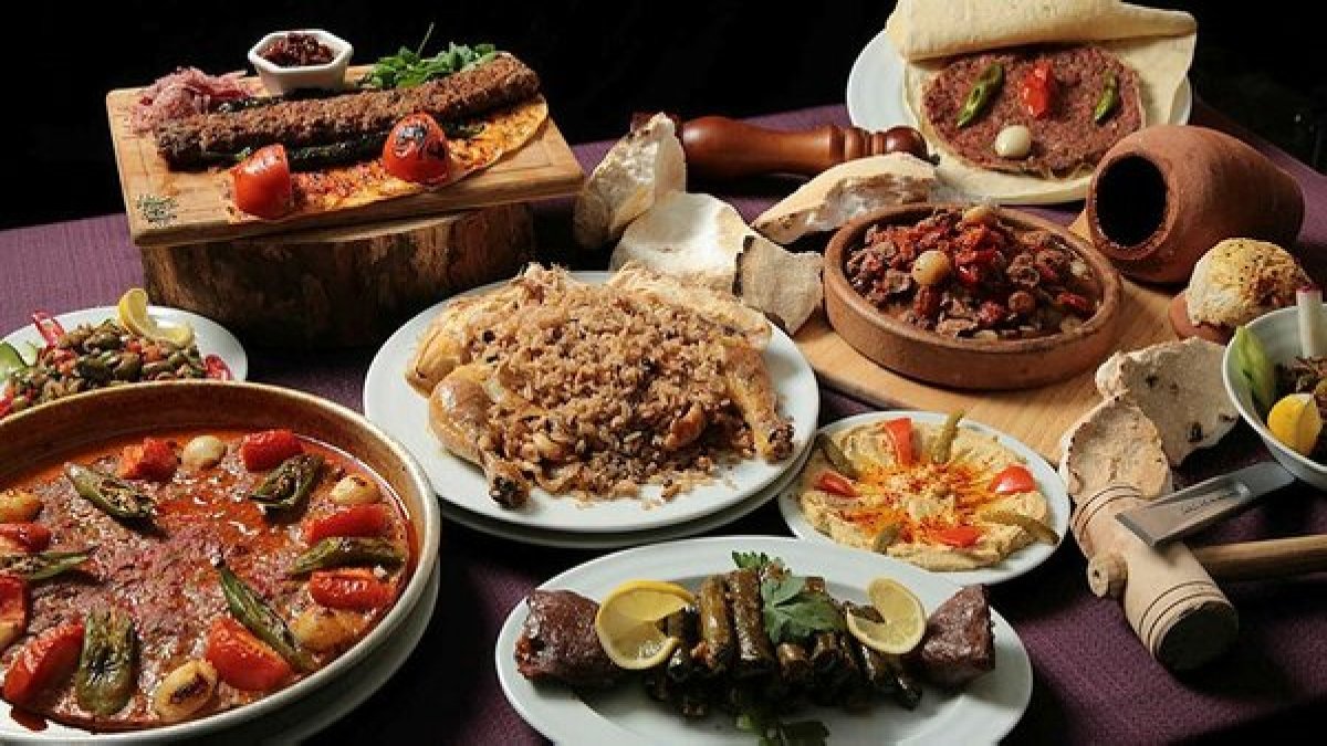 Rüyada yemek yediğini görmek ne anlama gelir?