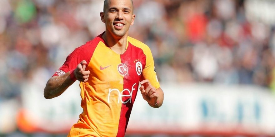 Feghouli geçen sezonun en iyi oyuncusu seçildi