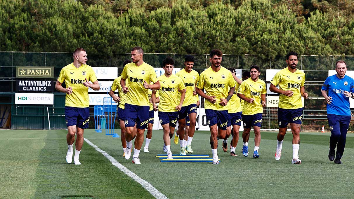 Fenerbahçe'de hazırlıklar tam gaz devam ediyor