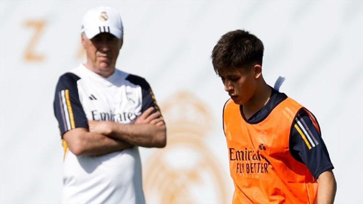 Arda Güler, Real Madrid ile ilk idmanına çıktı