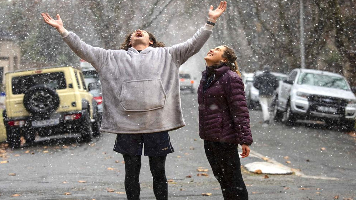 Johannesburg’a 2012 yılından bu yana ilk kez kar yağdı