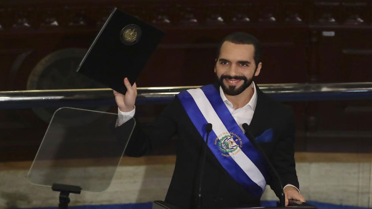 El Salvador Başkanı Bukele, anayasa yasağına rağmen yeniden aday gösterildi