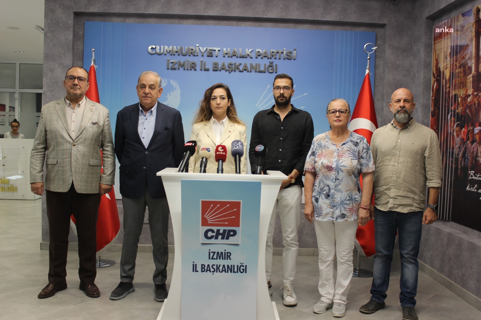CHP 81 ilde zamları protesto etti