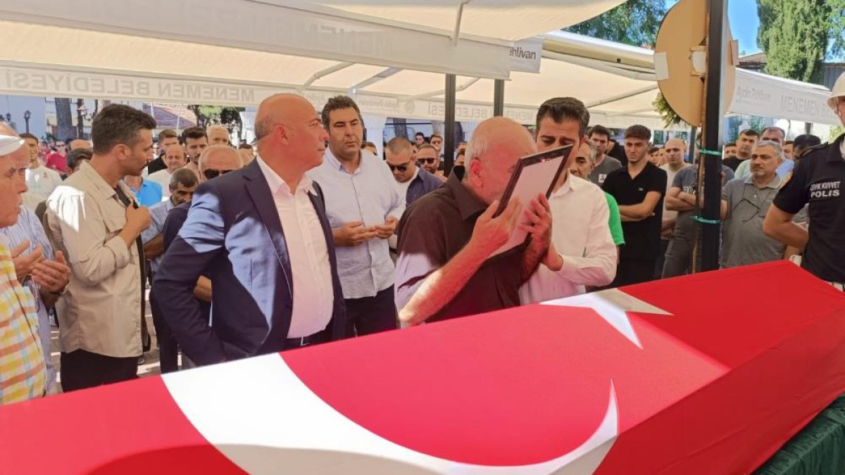 Komşusunun öldürdüğü bekçi son yolculuğuna uğurlandı