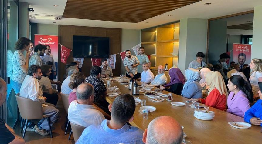 Hüseyin Baş: Muhafazakar muhafazakar değil, Atatürkçü Atatürkçü değil