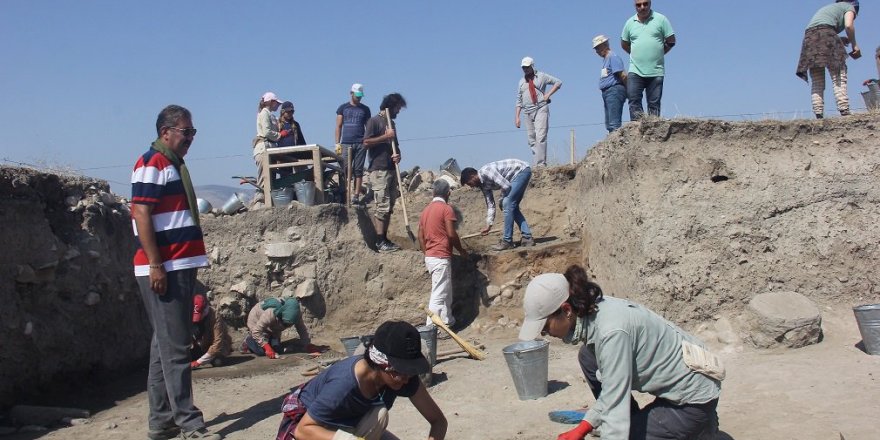 Amasya'da 2 bin 500 yıllık postane bulundu