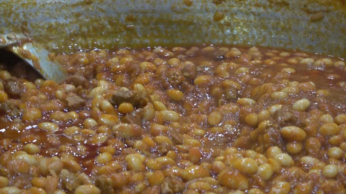 Çayeli kuru fasulyesini bir kez yiyen tadından vazgeçemiyor