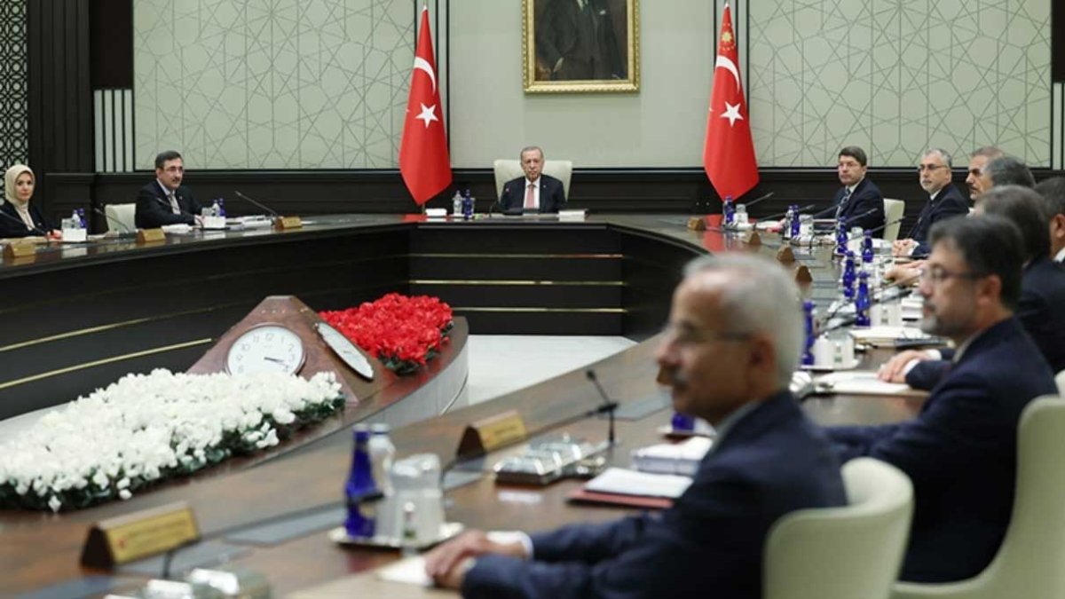Kabine toplantısı Cumhurbaşkanı Erdoğan başkanlığında toplanıyor