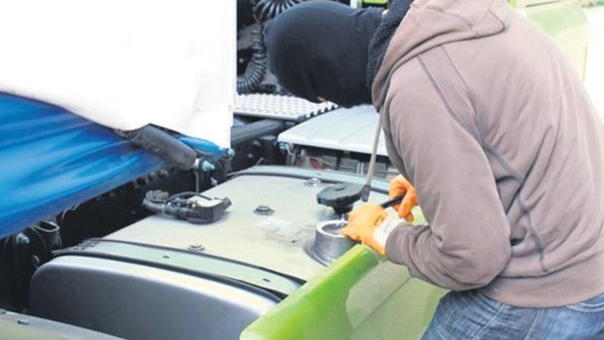 Akaryakıt fiyatları arttı mazot hırsızları ortaya çıktı