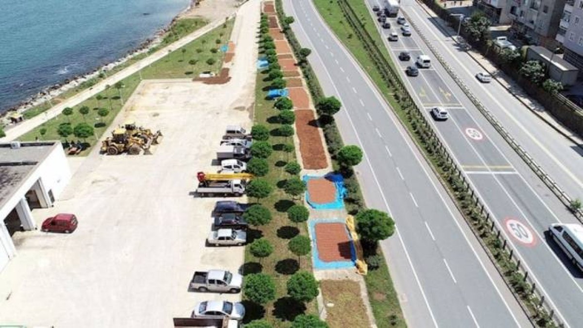 Karadeniz’de sahil yolu fındık yolu oldu