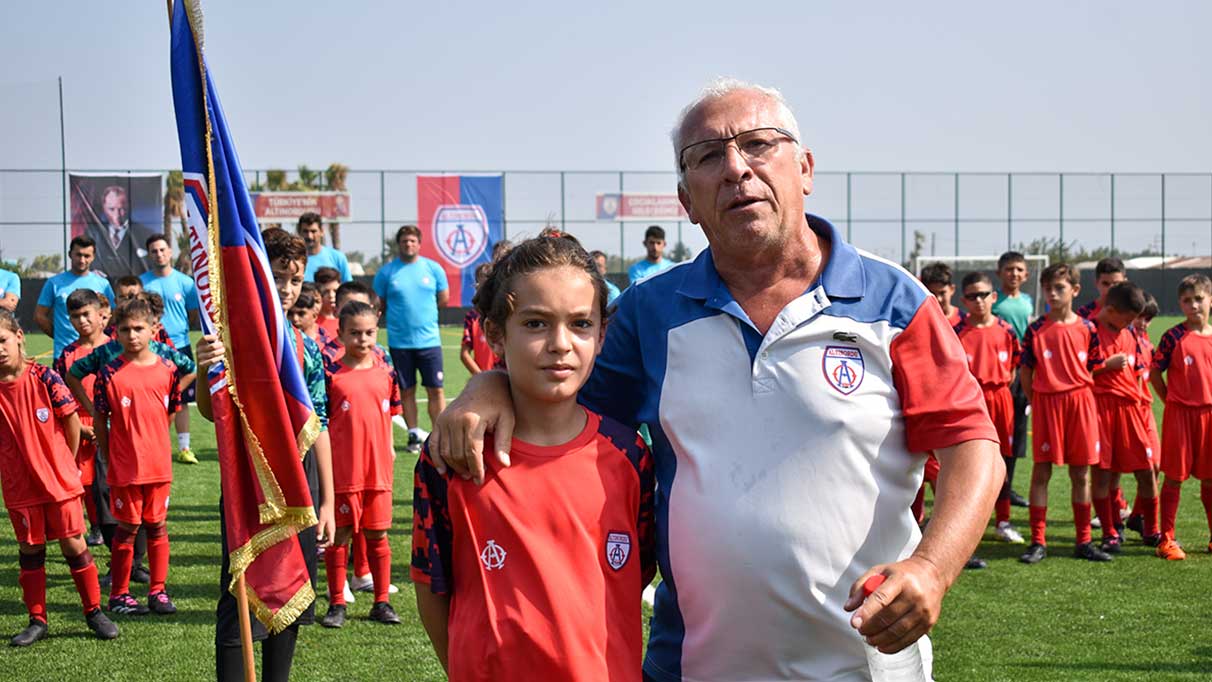 Altınordu Başkanı Özkan'dan Çağlar ve Cengiz yorumu