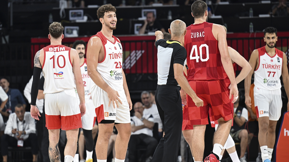 12 Dev Adam Hırvatistan'a yenildi: Olimpiyat hayali bitti!