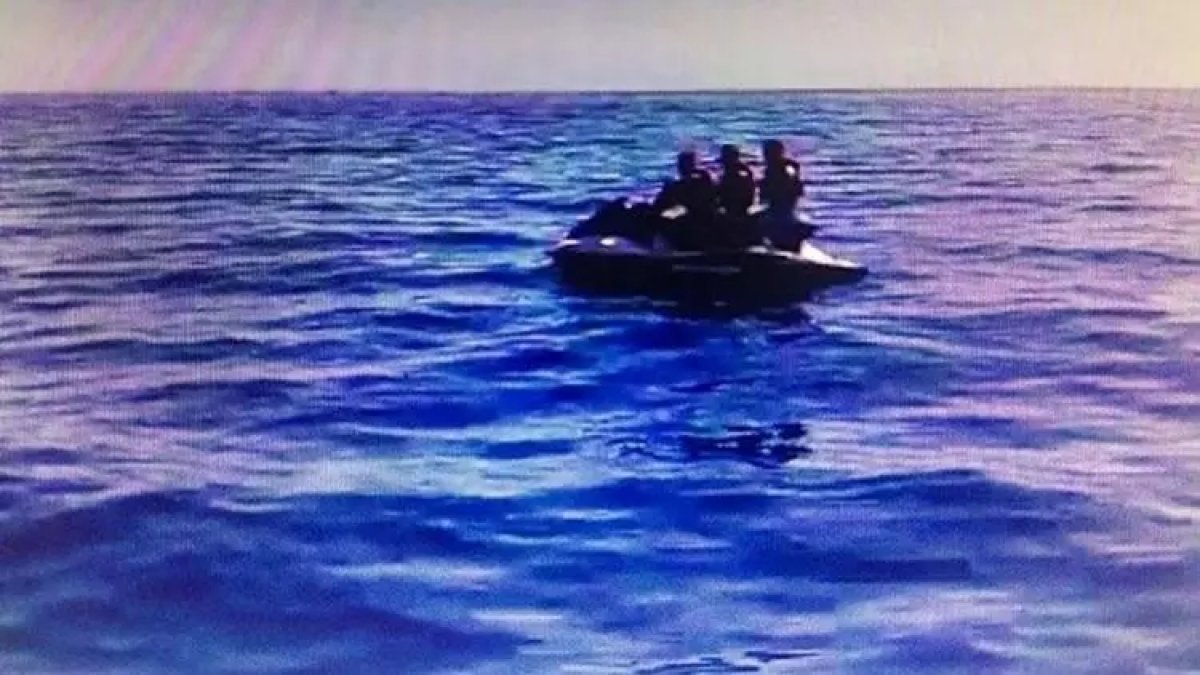 Jet ski ile Çin'den Güney Kore'ya kaçtı