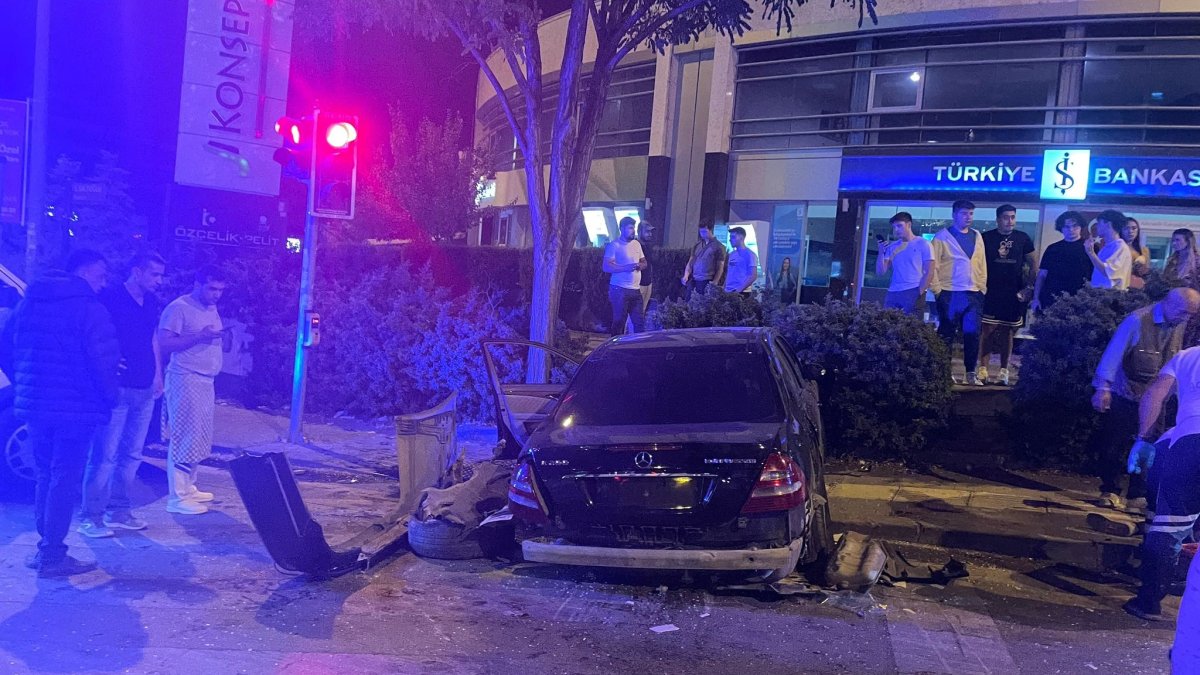 Başkent’te trafik kazası: 5 yaralı