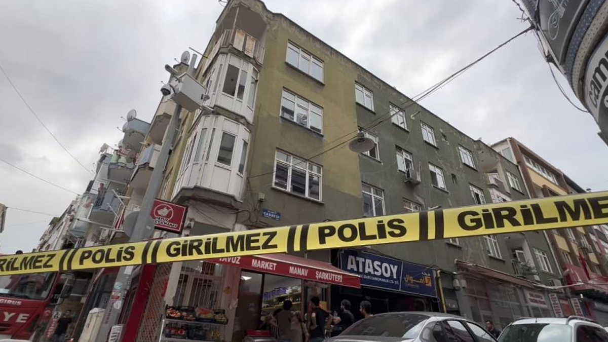 Çatıya çıkan kadın ekipleri alarma geçirdi