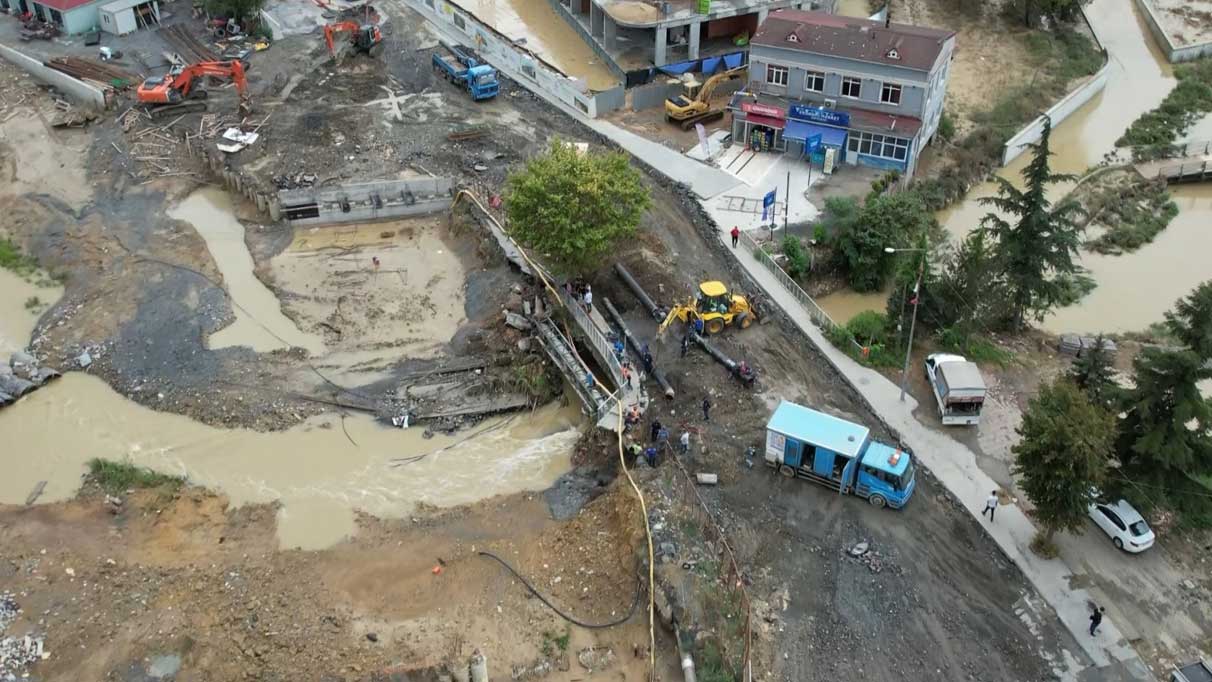 Arnavutköy'de selin bastığı mahalle havadan görüntülendi