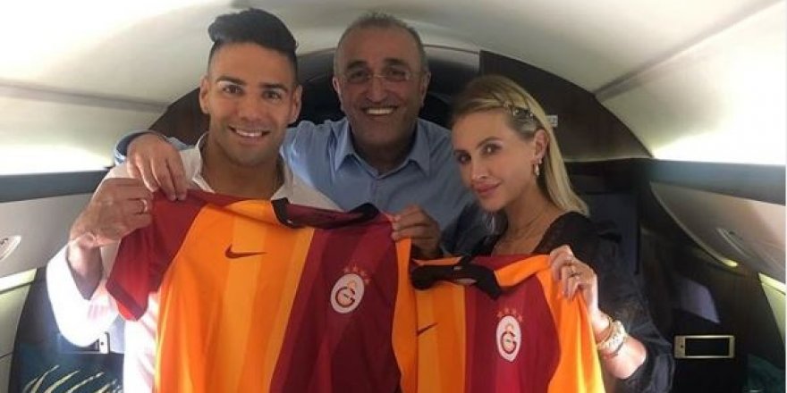 Falcao'dan Galatasaray formasıyla ilk fotoğraf