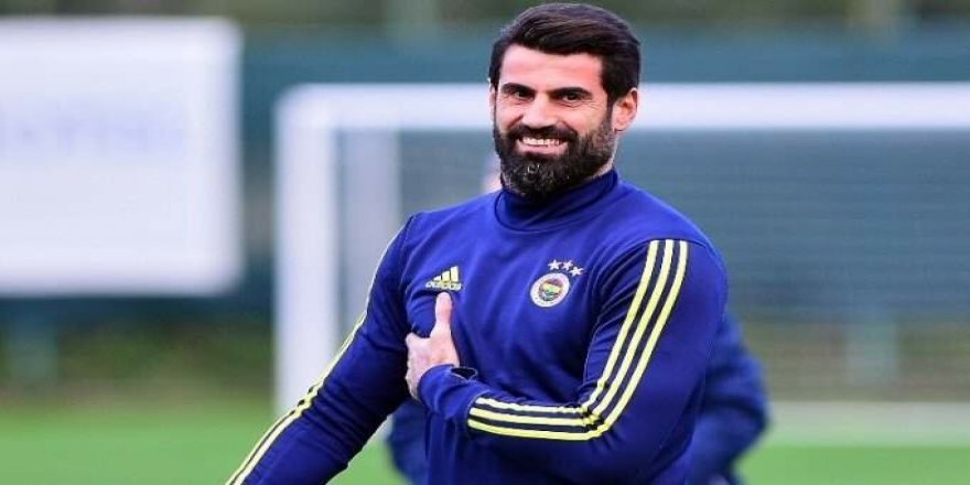 Fenerbahçe'de Volkan Demirel sözleşme imzaladı!