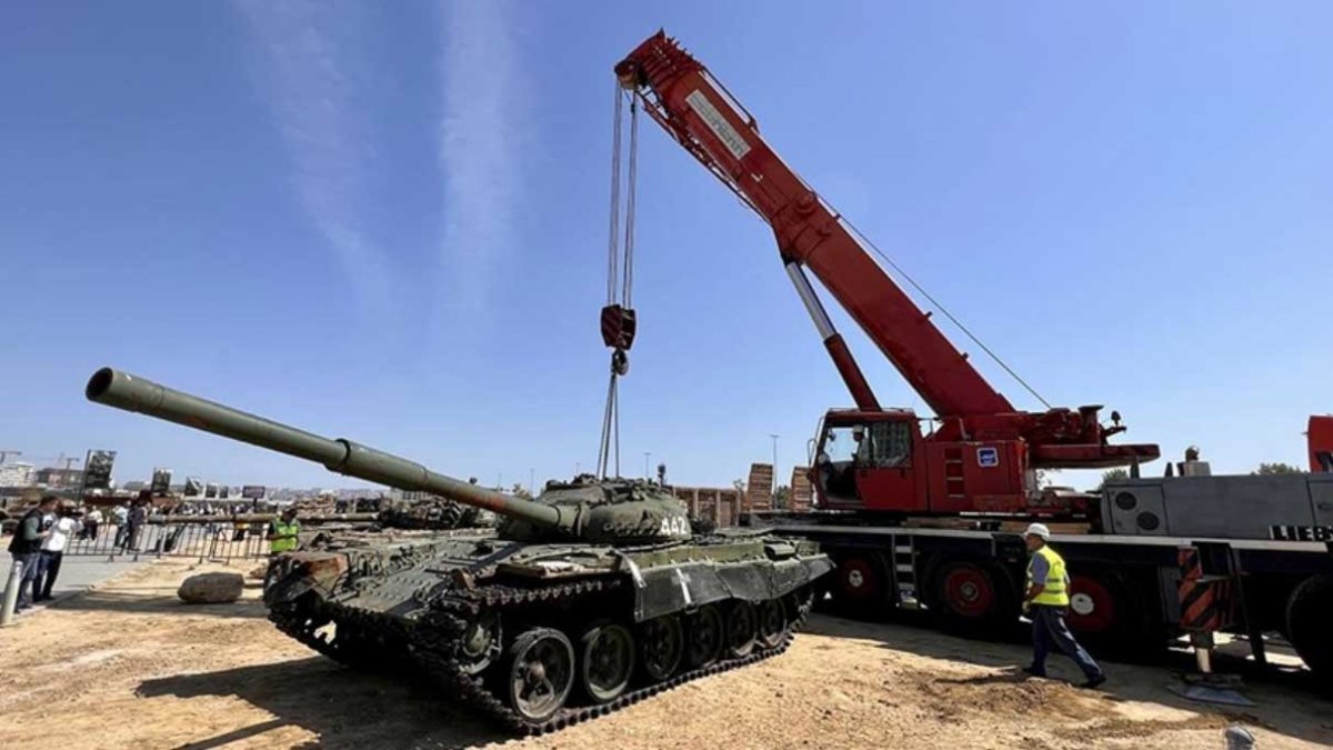 Karabağ'ın işgalinin sembolüydü! O tank Bakü'ye getirildi