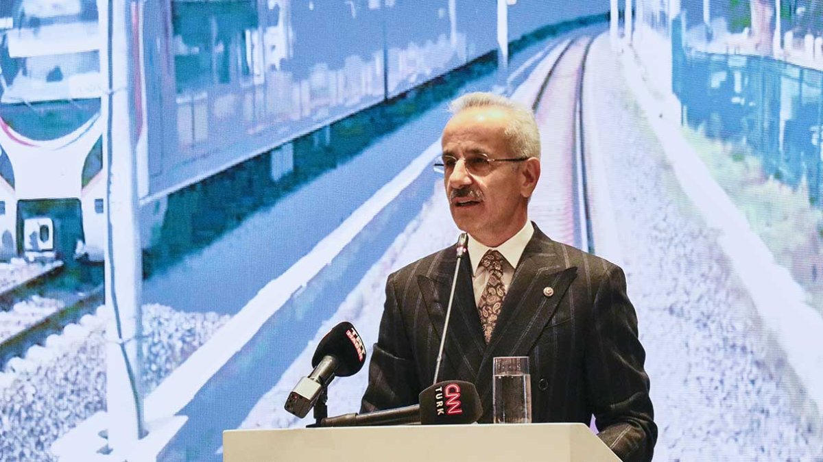 Bakan Uraloğlu açıkladı: TÜRKSAT 6A ABD'ye gönderilecek