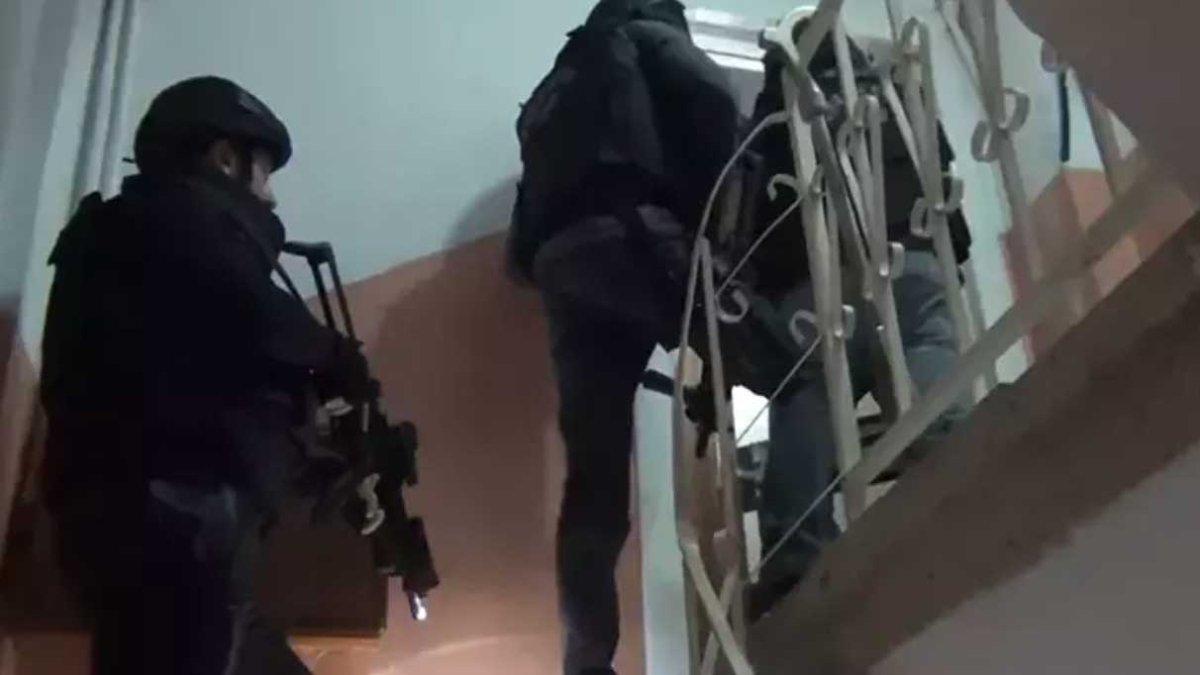 DENİZ KUVVETLERİ KOMUTANLIĞI'NDA FETÖ OPERASYONU