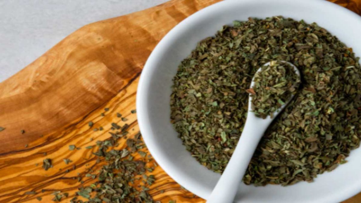 Fesleğenin faydaları nelerdir? Fesleğen neye iyi gelir?