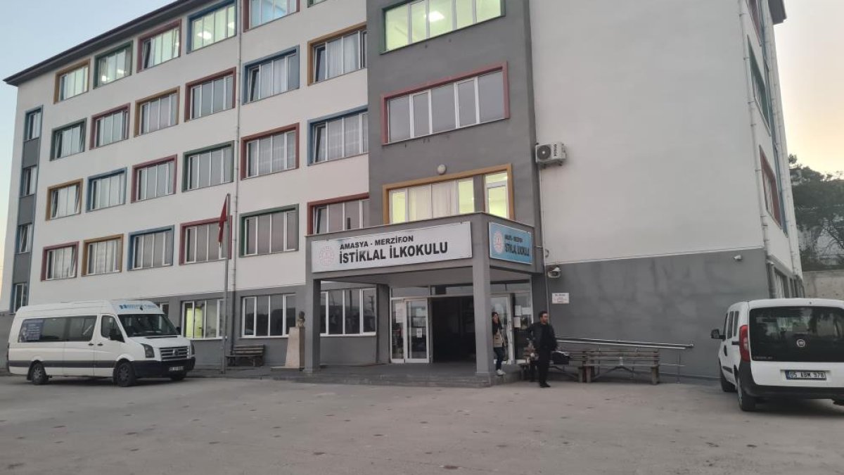 Amasya'da ilkokulda zehirlenme: 14 öğrenci hastanelik oldu