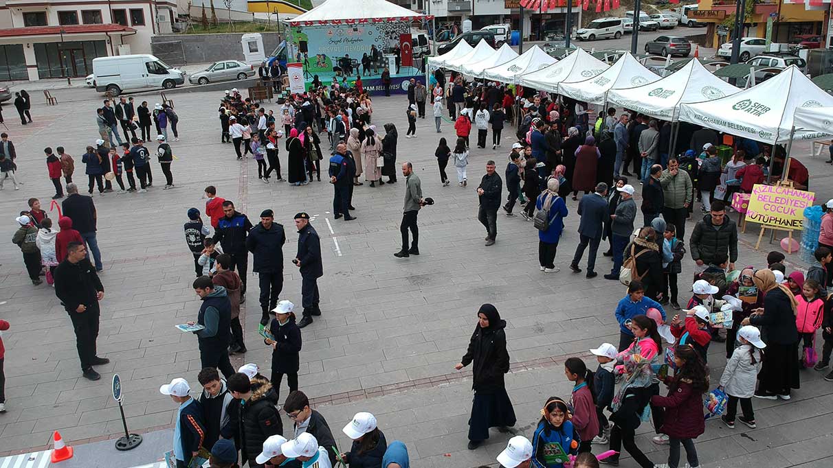 Kızılcahamam’da öğrenciler 'sosyal meydan'da buluştu