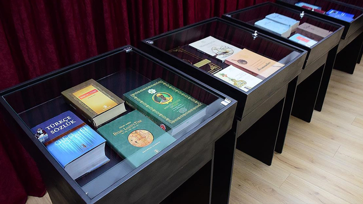 Cumhurbaşkanlığı Millet Kütüphanesinden Arnavutluk’a kitap bağışı