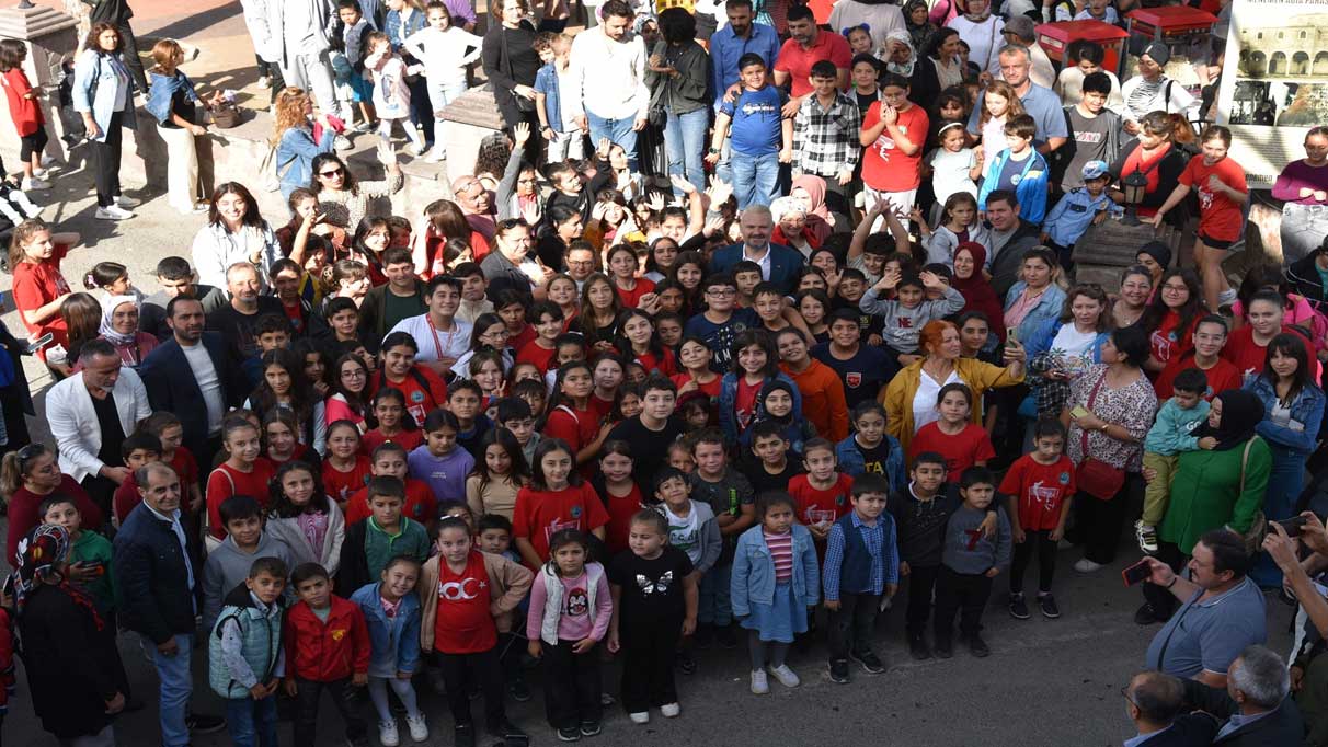 Bu ilde her öğrenciye bin TL destek