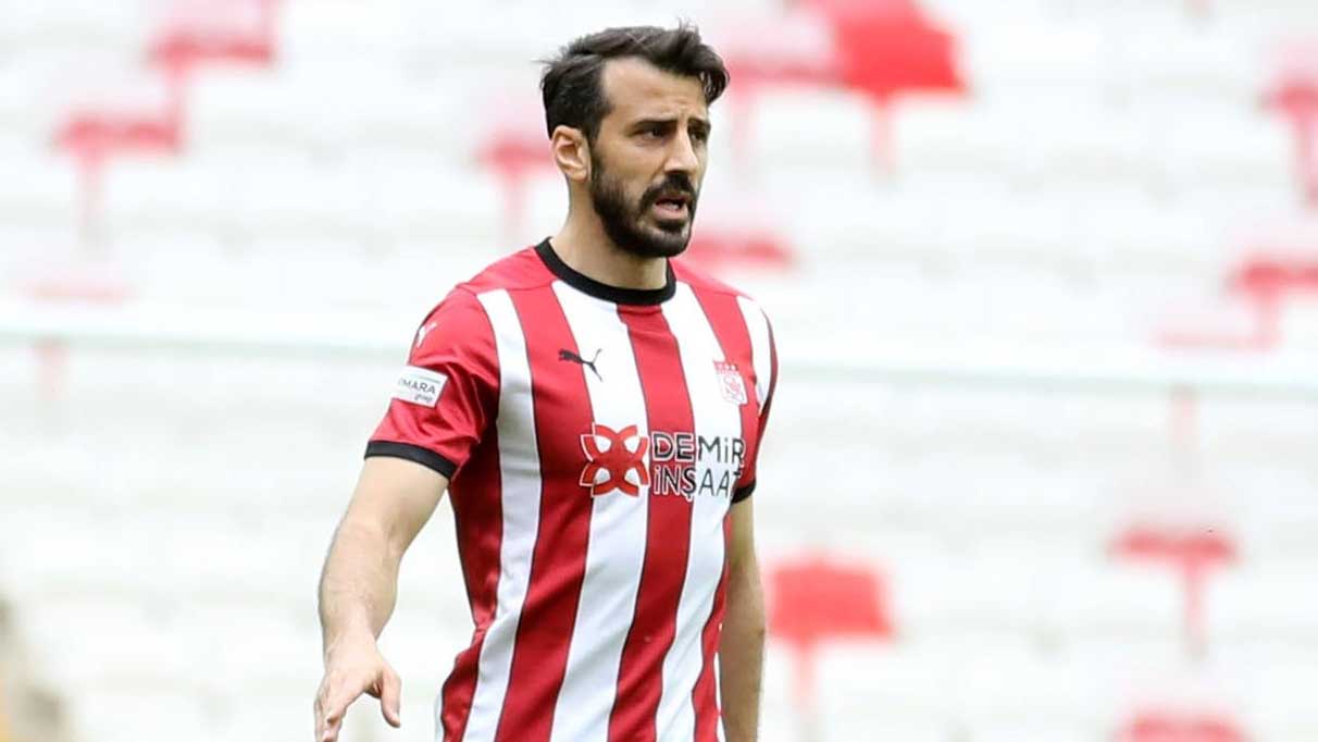 Sivassporlu futbolcunun acı günü