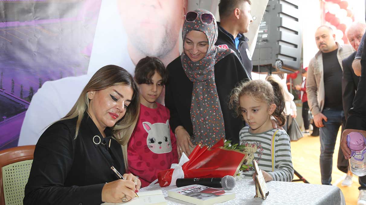 Niğde’de Kitap Fuarı’na Büyük İlgi