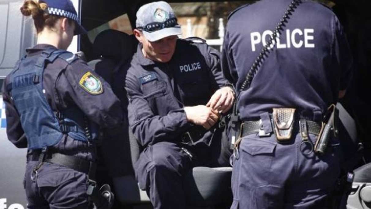 Zehirli yemeği servis eden şüpheli 3 kez cinayetle suçlandı