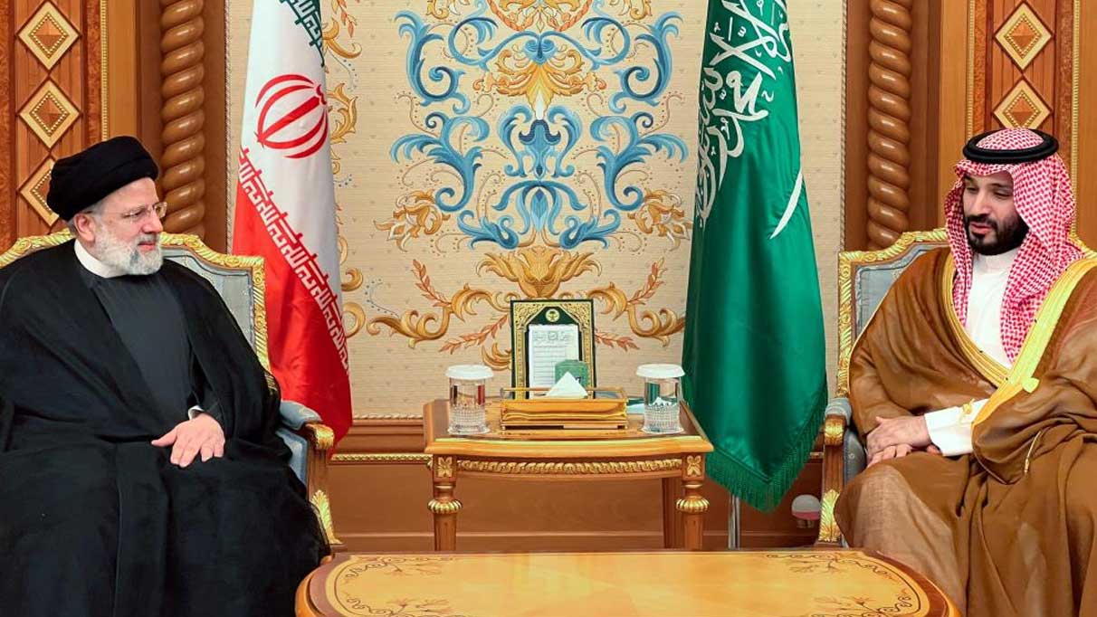 İran Cumhurbaşkanı Reisi, Suudi Arabistan Veliaht Prensi Selman ile görüştü