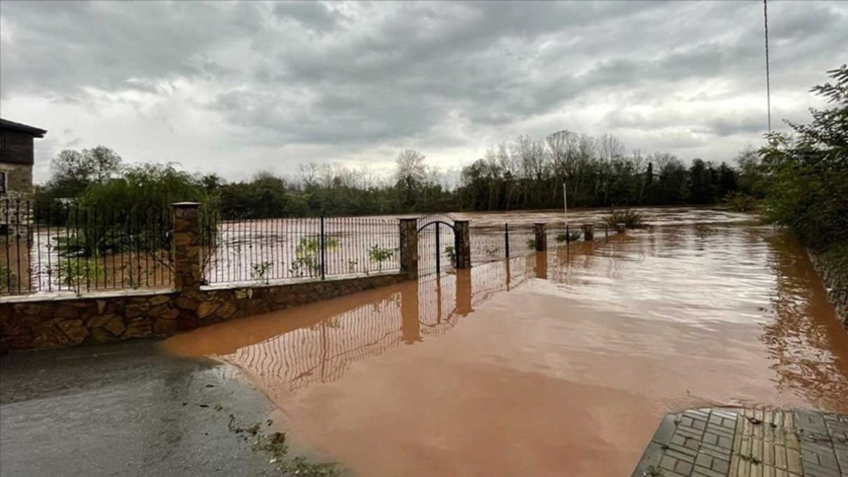 Bartın Irmağı'ndaki su seviyesinde ciddi artış