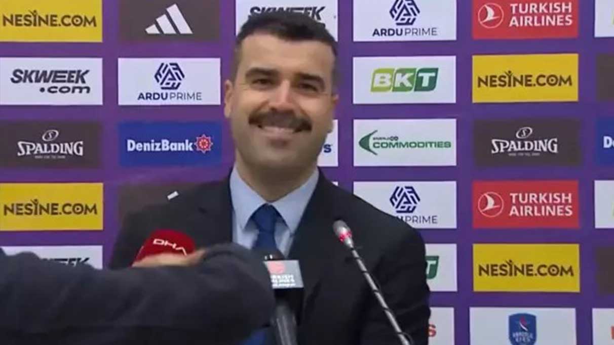 Erdem Can tüm salonu kahkahaya boğdu! Telefon çalınca bakın ne dedi?