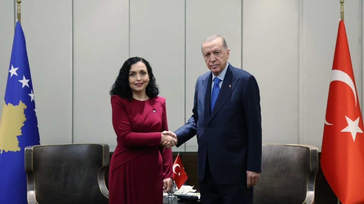 Erdoğan, Kosova Cumhurbaşkanı Osmani-Sadriu ile görüştü