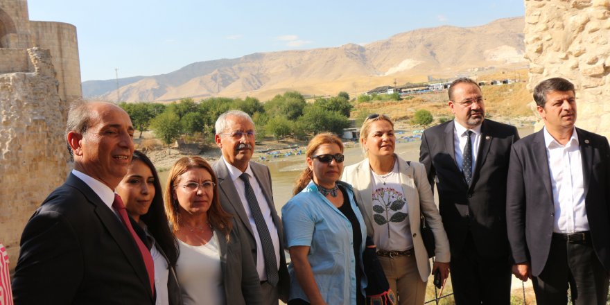 CHP'li heyetten Hasankeyf'e ziyaret