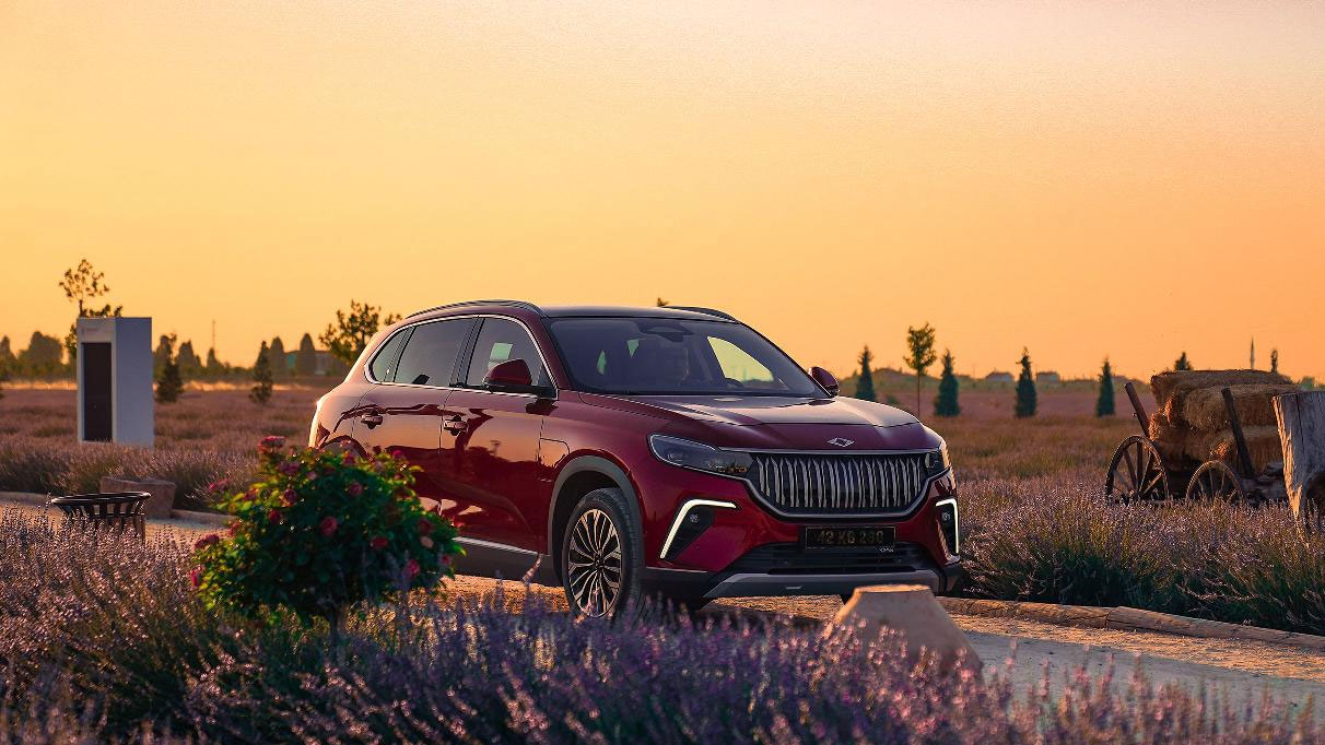 2023 yılında TOGG T10X'te toplamda kaç adet teslimat gerçekleşti?