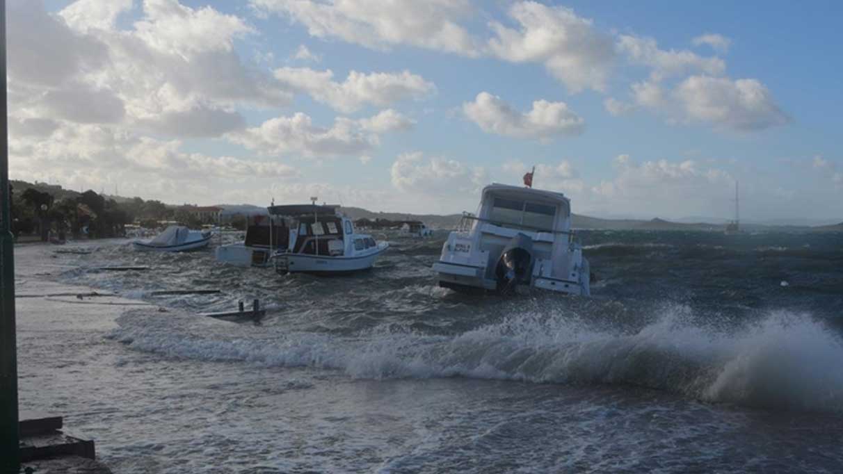 Marmara Bölgesi'nde güçlü fırtına uyarısı: Yarın bu saatlere dikkat