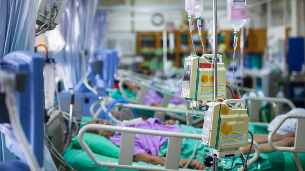 Yoğun bakımlar doldu, ameliyatlar erteleniyor