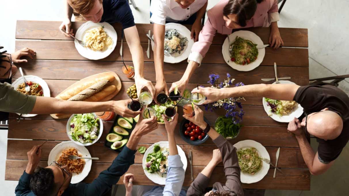 Rüyada yemek yemek ne anlama gelir, ne demektir?