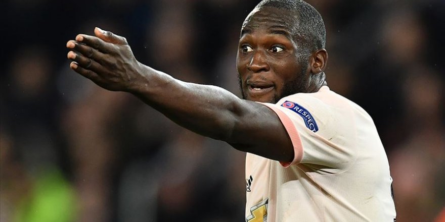 Lukaku'ya ırkçı benzetmede bulunan yorumcudan özür