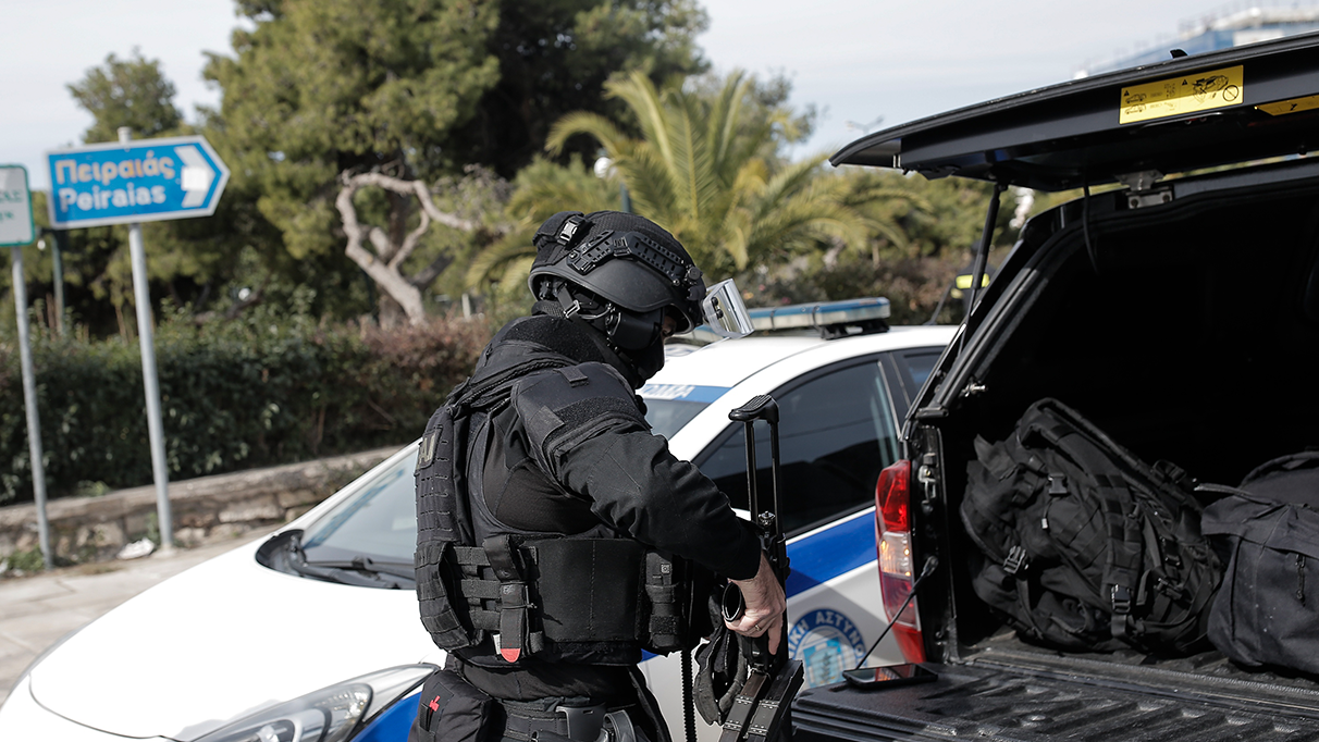 Yunanistan’da eski çalışan dehşet saçtı: 3 ölü