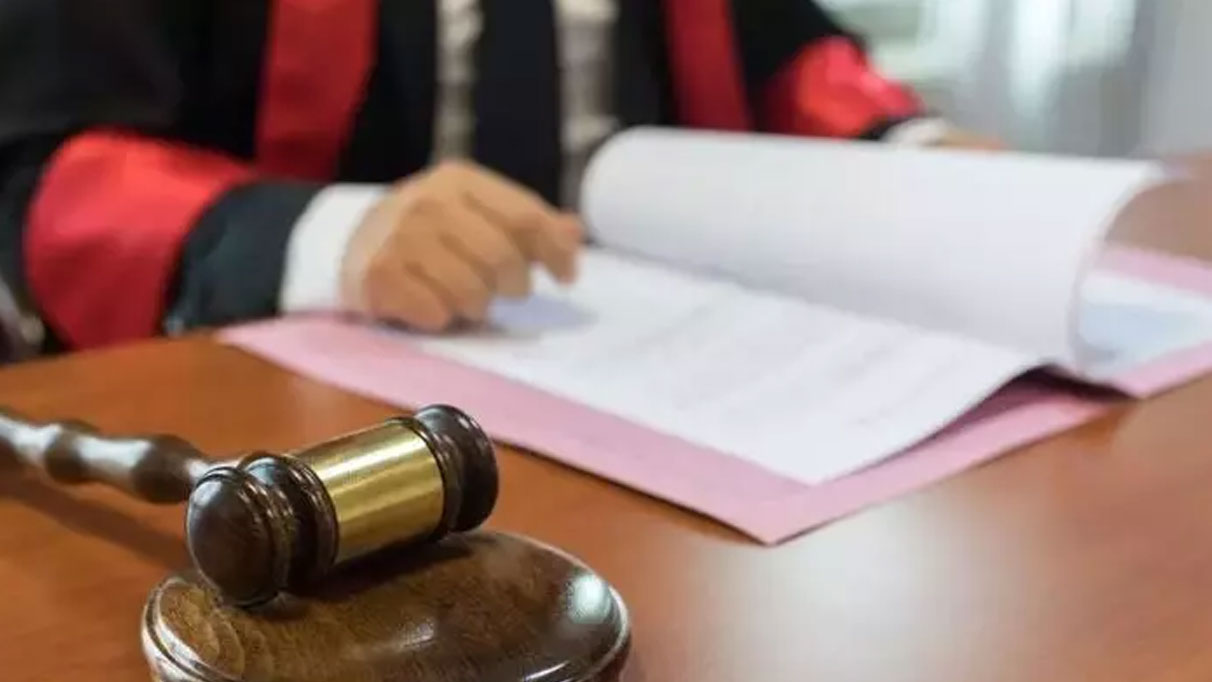 Kız çocuğunu tramvayda taciz eden yabancı uyruklu saldırgana 5 yıl hapis