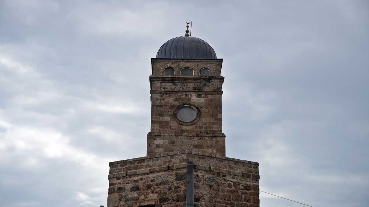 Kentin en önemli tarihi sembollerindendi! Saatine kavuştu