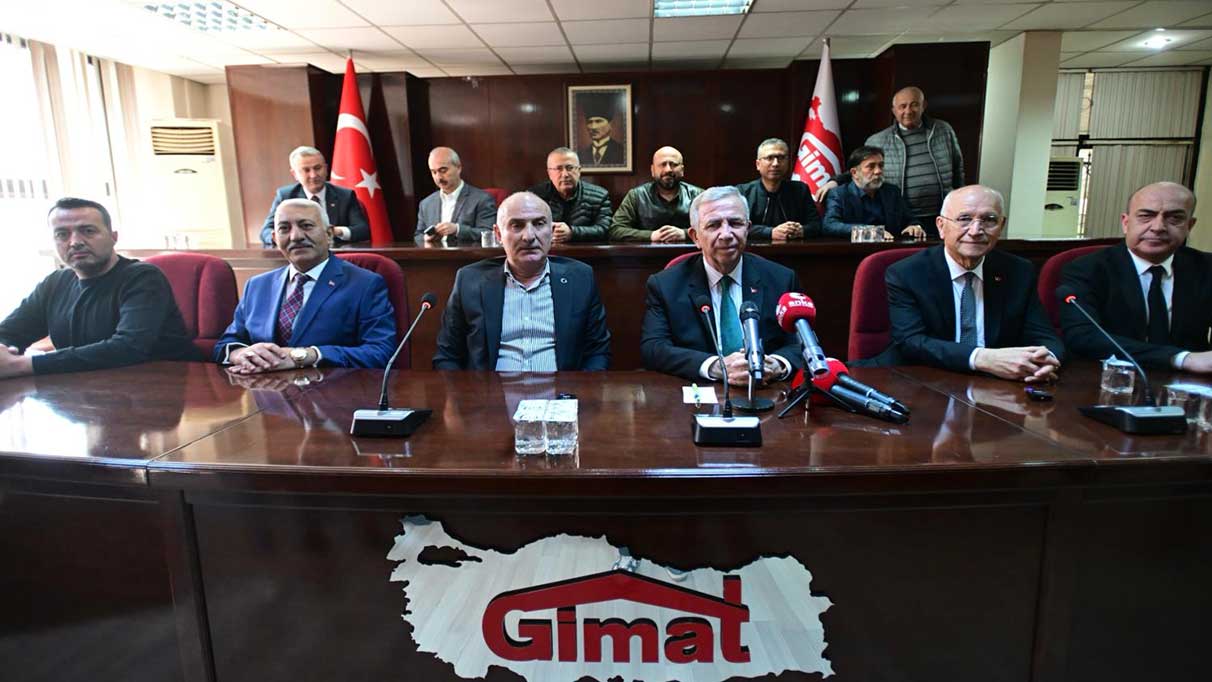 Mansur Yavaş’tan ‘Gimat’ esnafına ziyaret: Ankara’daki herkesi eşit hâle getiriyoruz