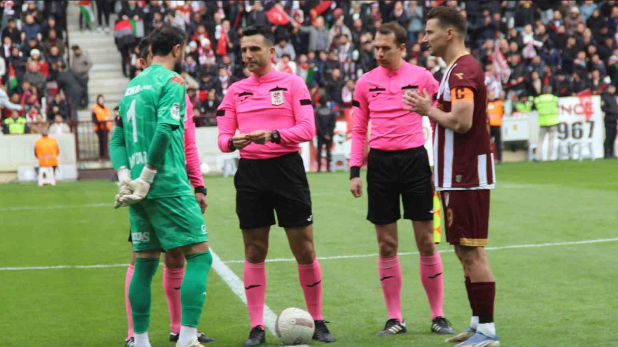 Elazığ takımlarına Akdeniz hakemleri