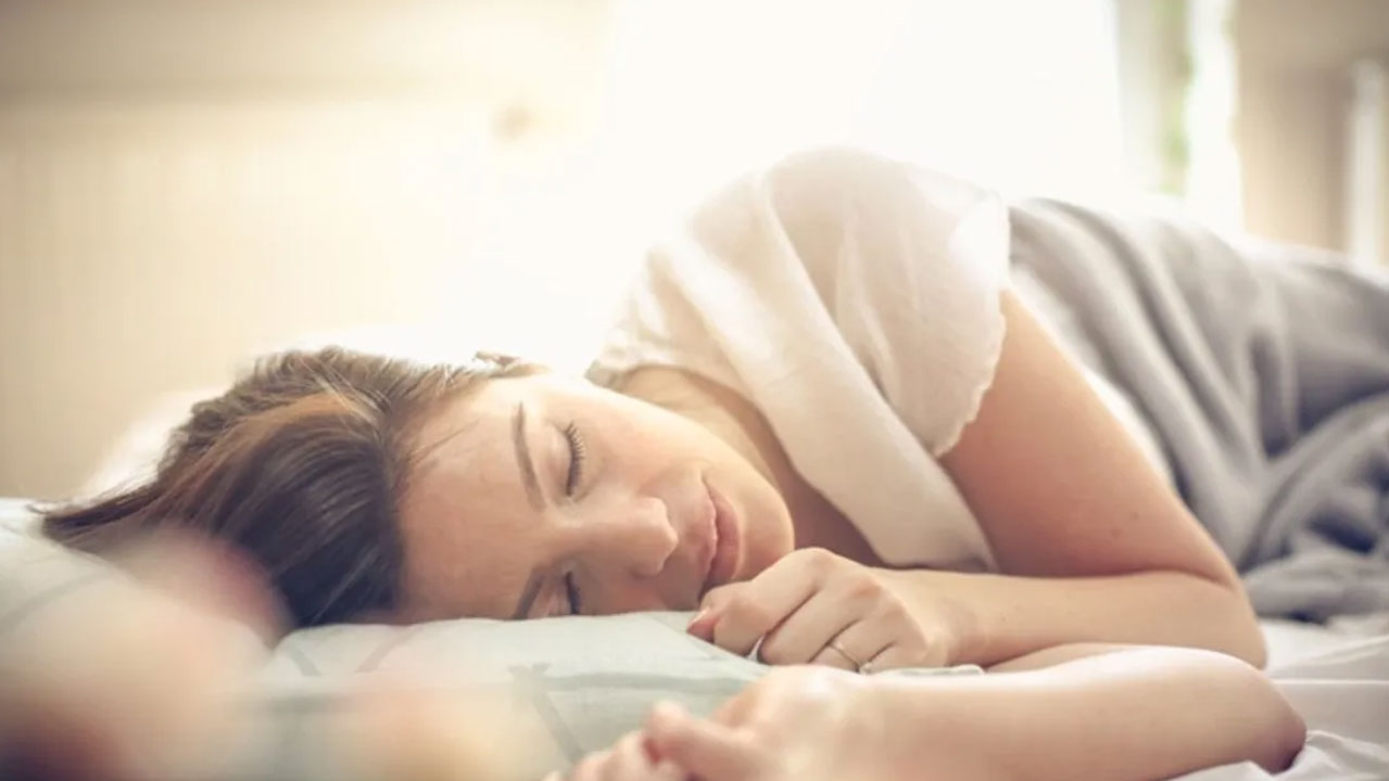 Rüyada rüya gördüğünü görmek ne anlama gelir?