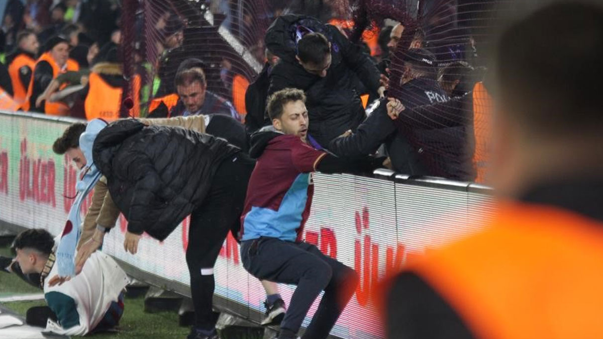 Olaylı maçın ardından çıkan olaylar Avrupa basınında!